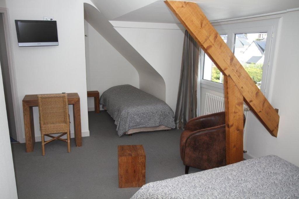 Hotel Le Suroit Perros-Guirec Rum bild