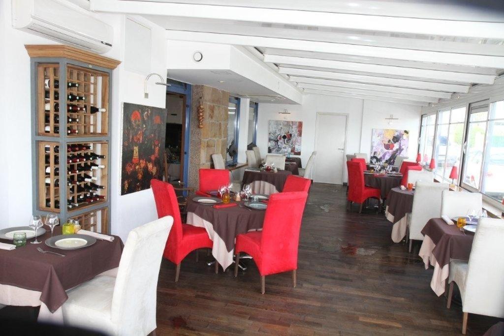 Hotel Le Suroit Perros-Guirec Exteriör bild