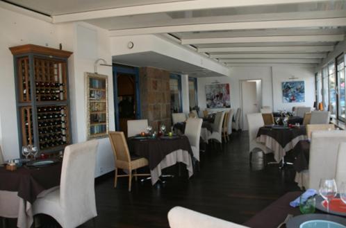 Hotel Le Suroit Perros-Guirec Exteriör bild